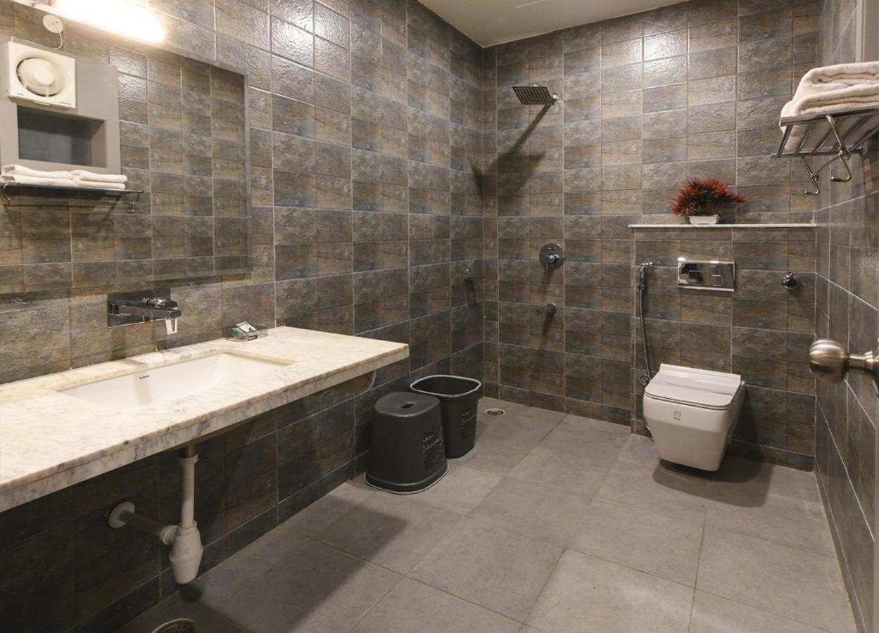 Filter Babu Guest House Агра Екстериор снимка